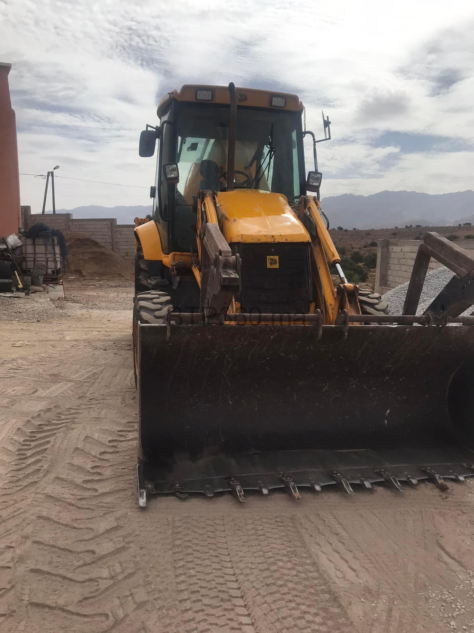 1025A960-21C2-4094-8676-45AB5EA94E97