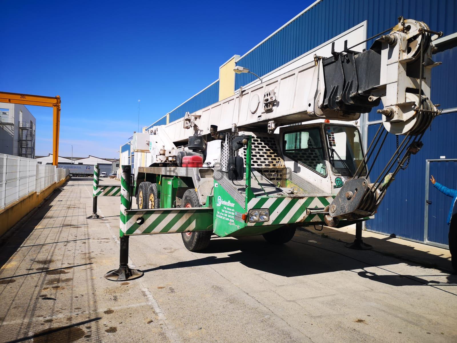 908EF54C-34AF-49A4-9A48-8FC81A624FB7