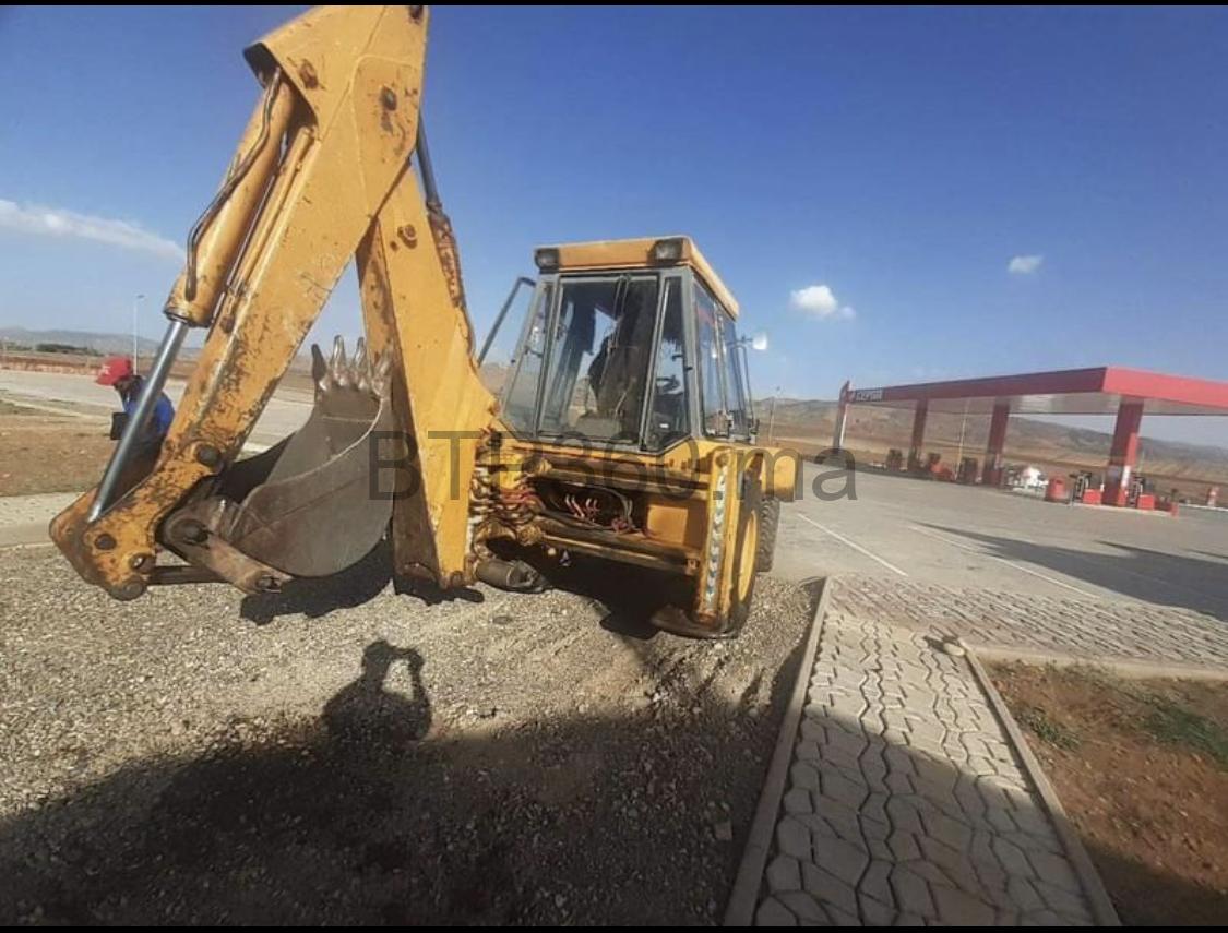 D6758FE6-84A9-4F4B-87EA-041285E15793