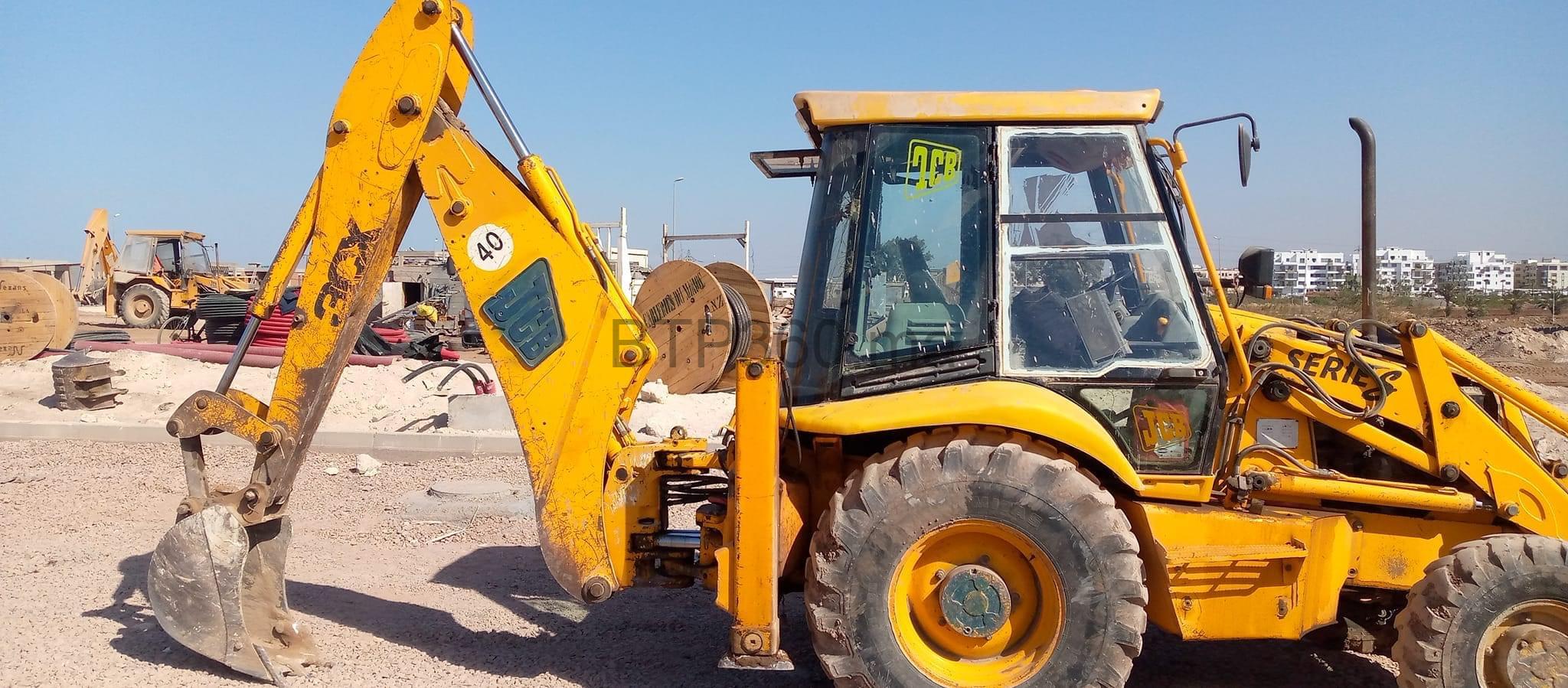 DF858F1A-D3CA-4439-9665-769D9D43EC5A