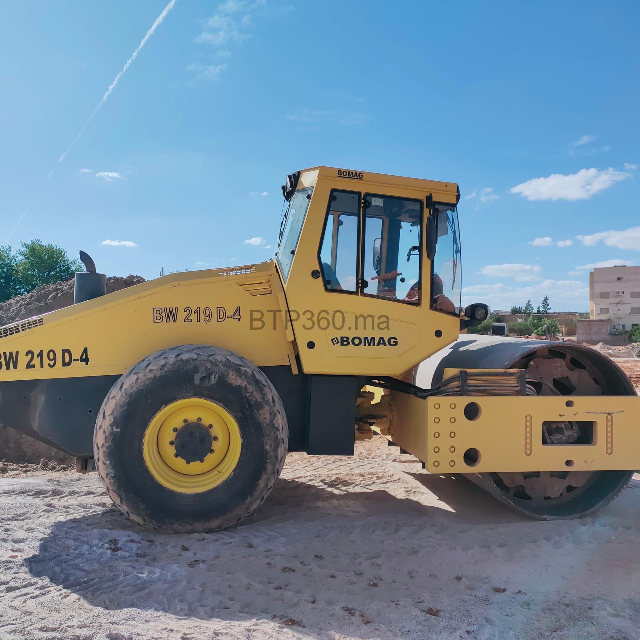 EFA38B2F-1133-47A2-8D5F-3B92F23AD9D5