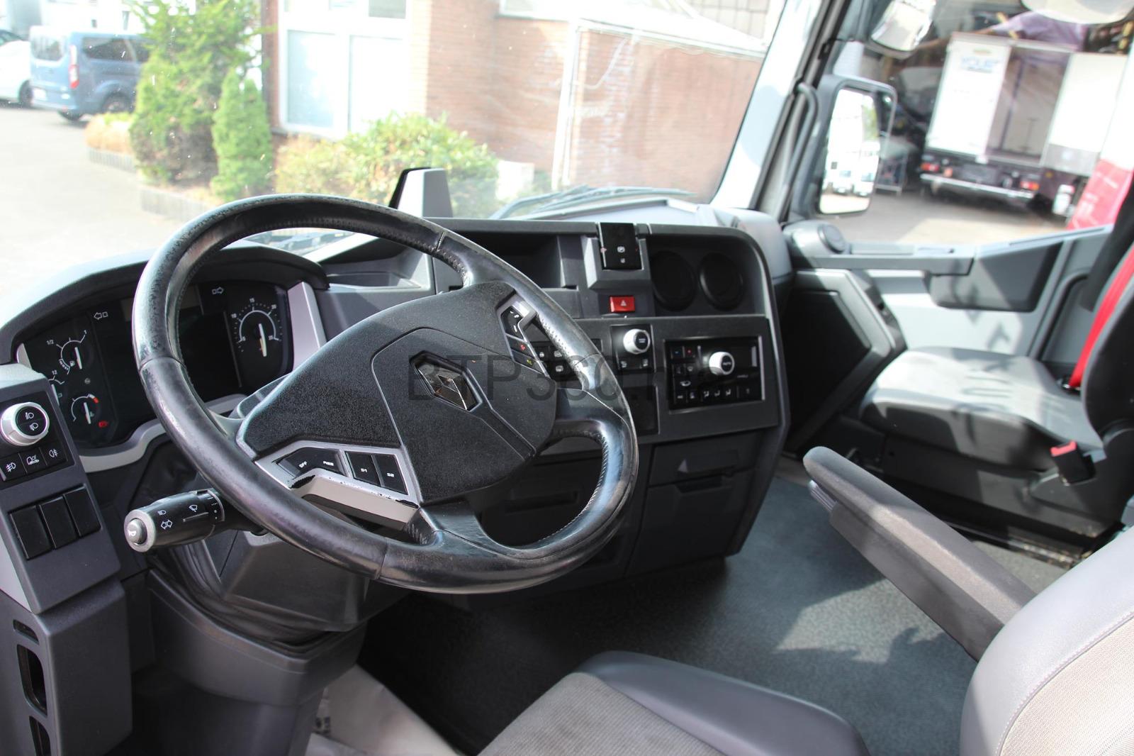 329333125_3000979636863655_1055568590691238274_n