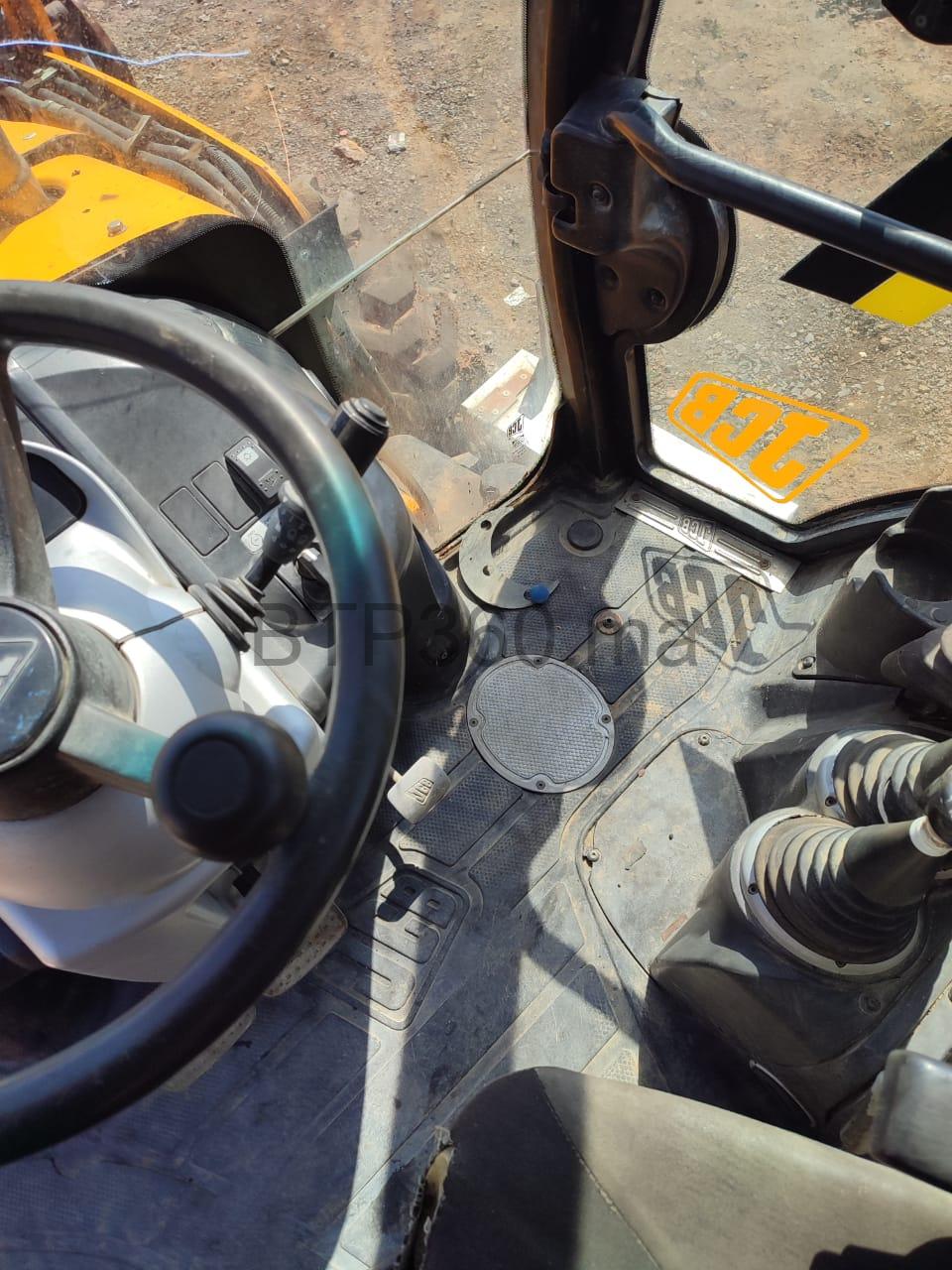 0B8C785E-5F99-4143-8F50-835603523AB3