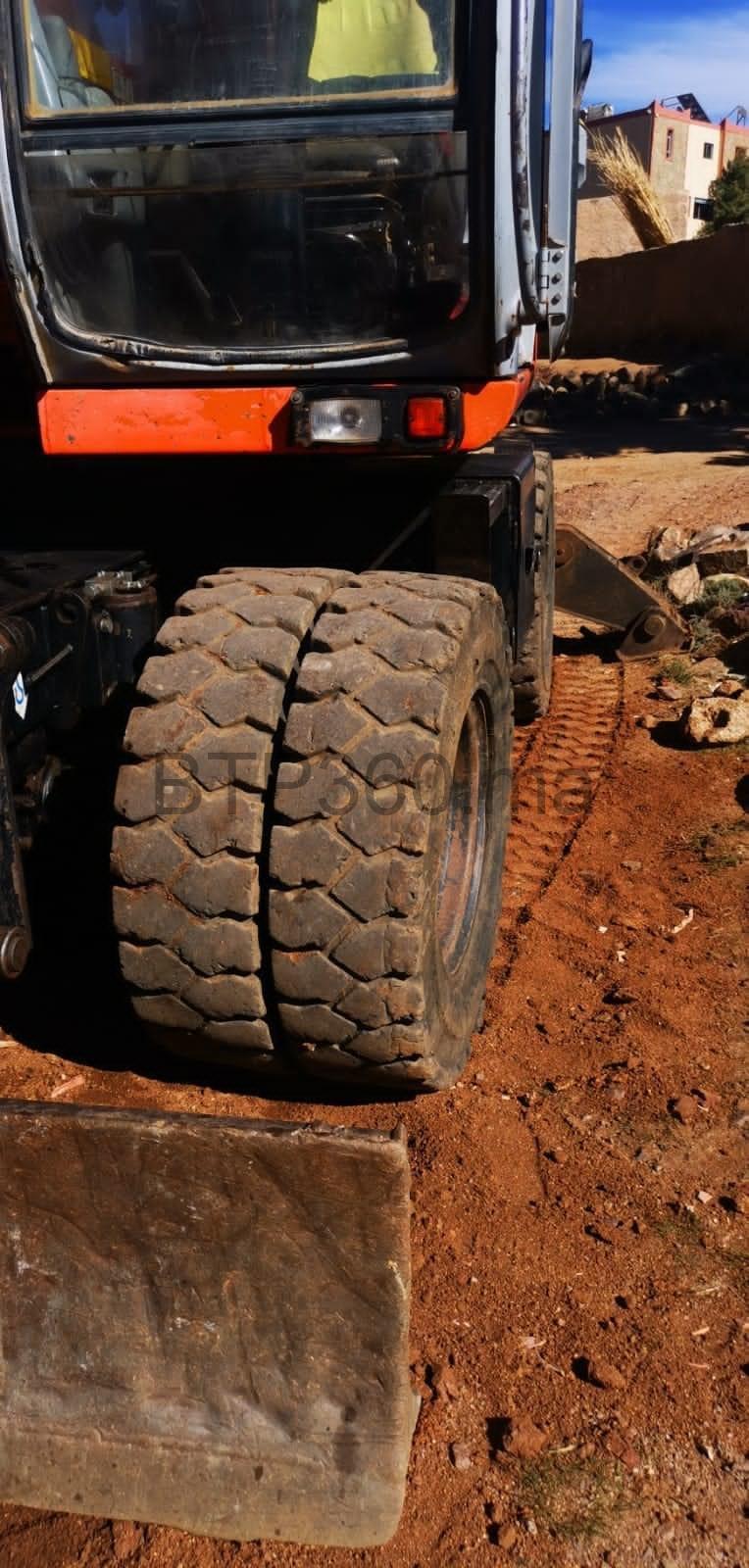 766F575A-2A34-4F80-8104-F2114809969D