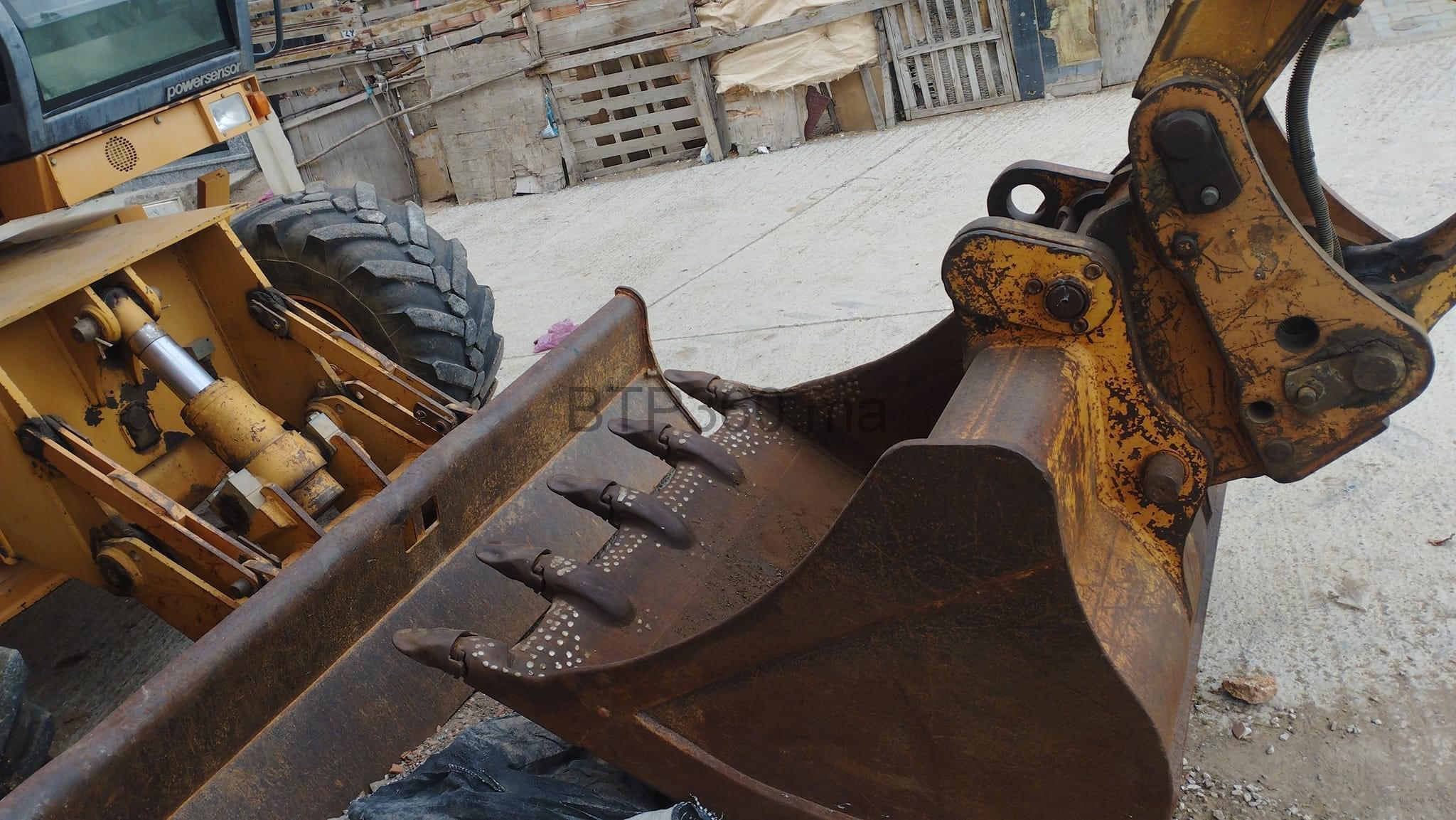 A93225BF-DA0A-4B20-9640-A78334F524AA