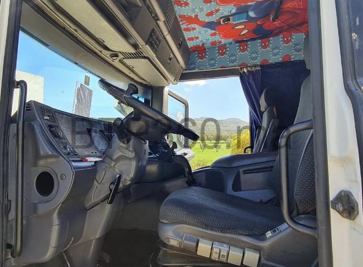 30AC6BB4-1AAB-40EA-AC84-AA1C9763585A