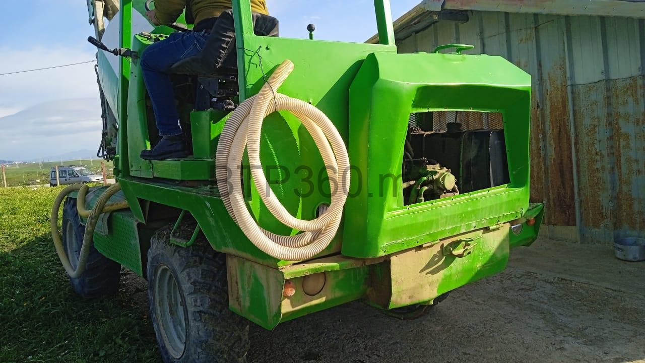 AAEC5673-6E6B-43C5-9920-A10CEDBFD53C