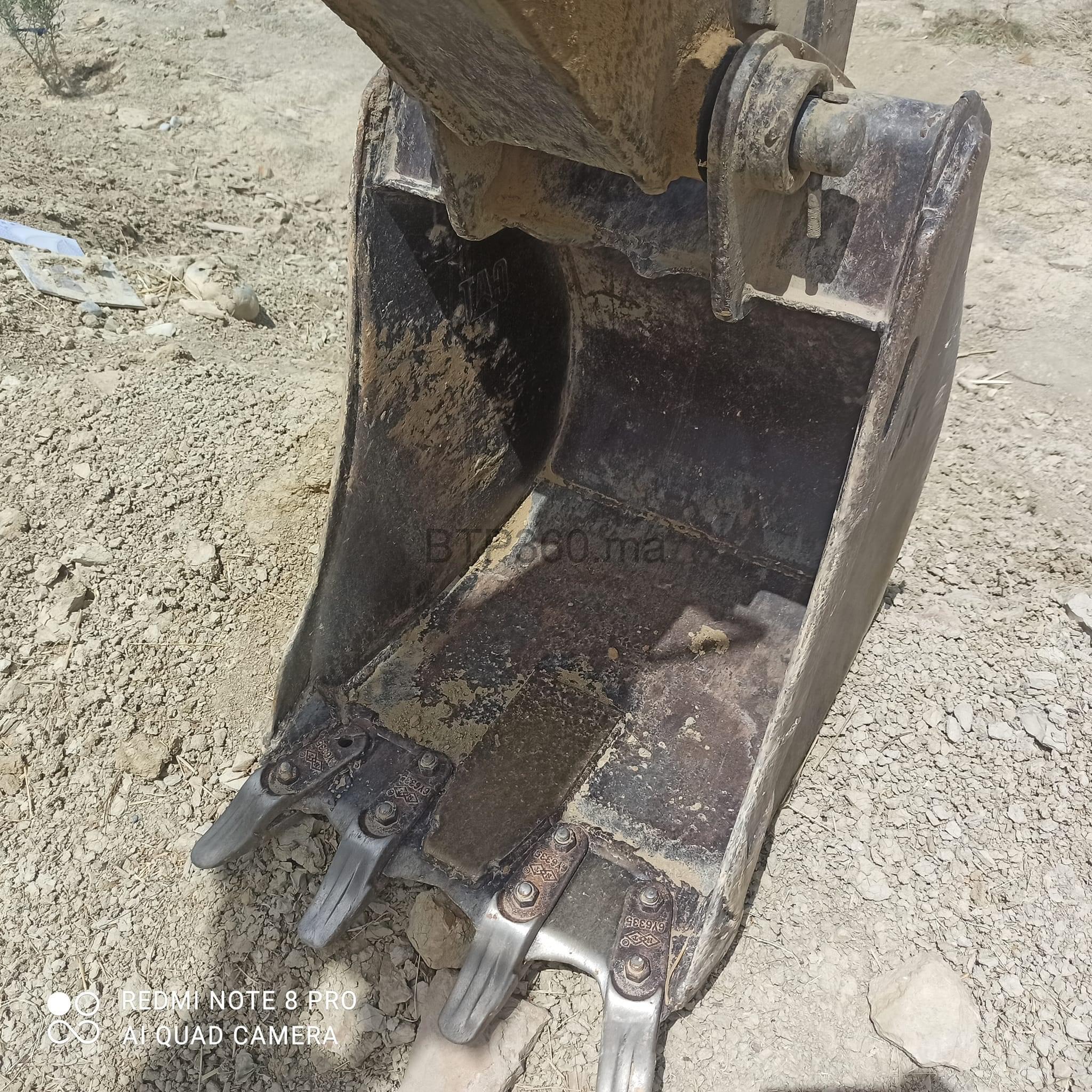 BFF59B84-6166-410E-8FEE-310F5C95A009