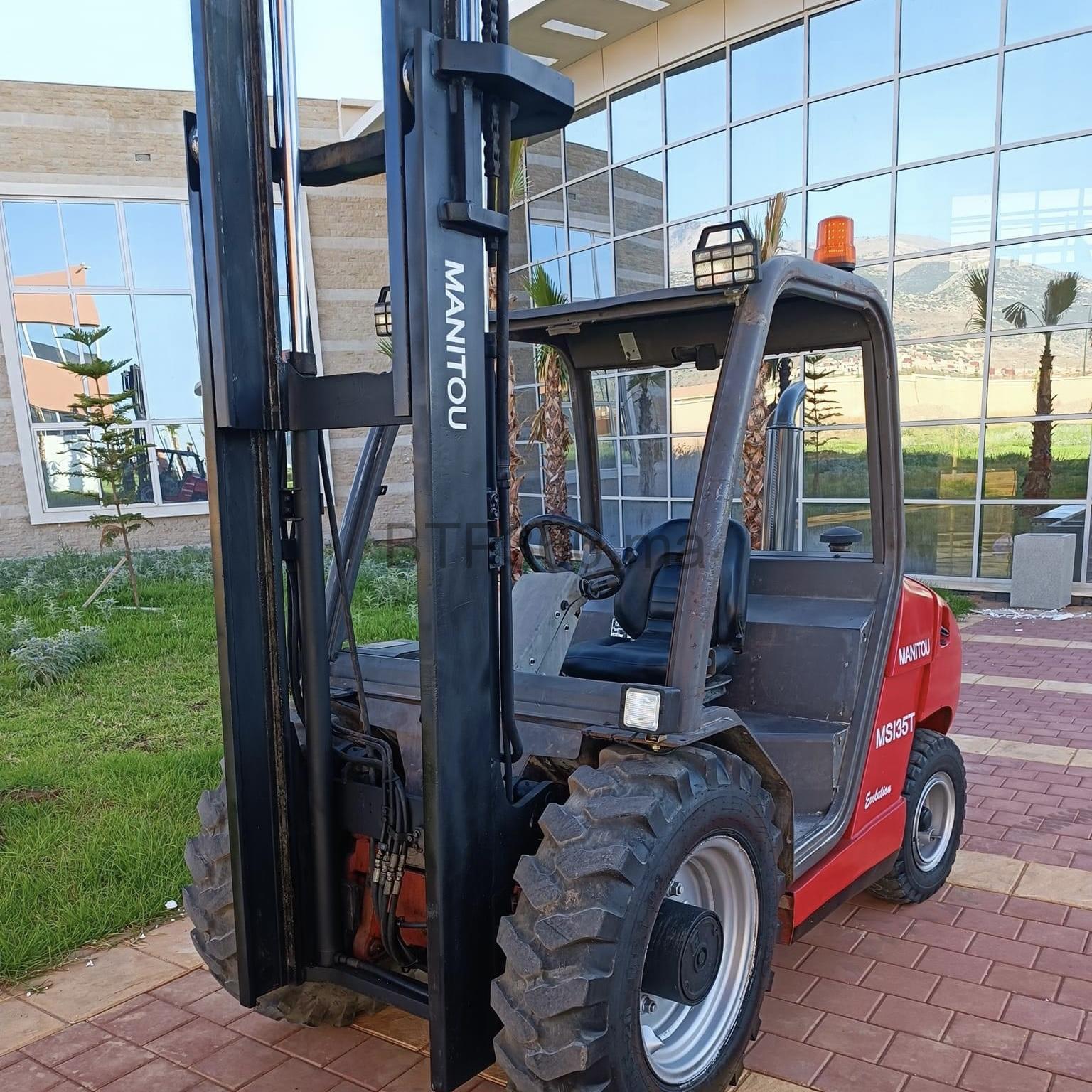 E65BC43B-C25D-442D-8B52-9232984358FD