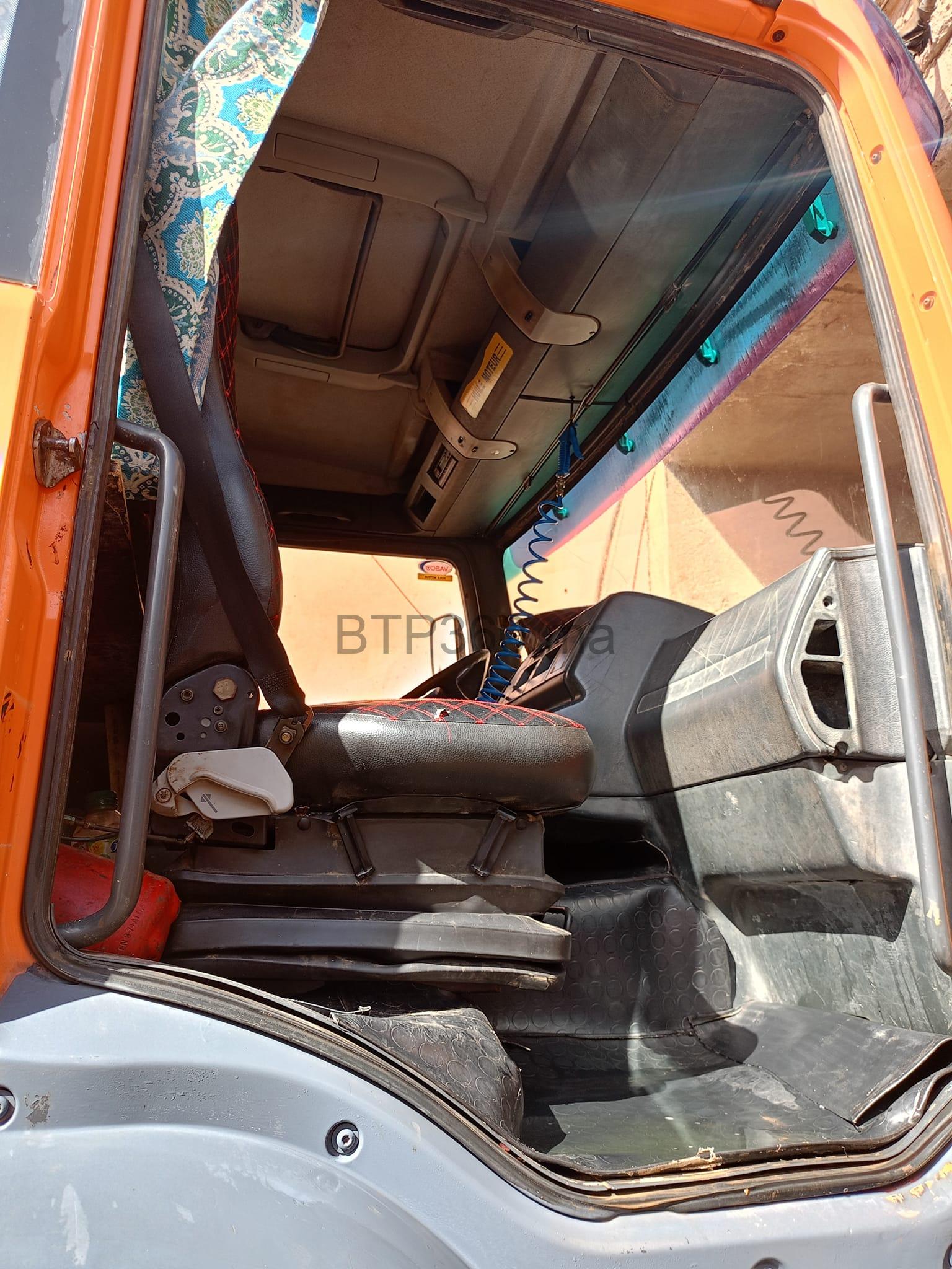 404942137_253925764361066_6279323511595336584_n