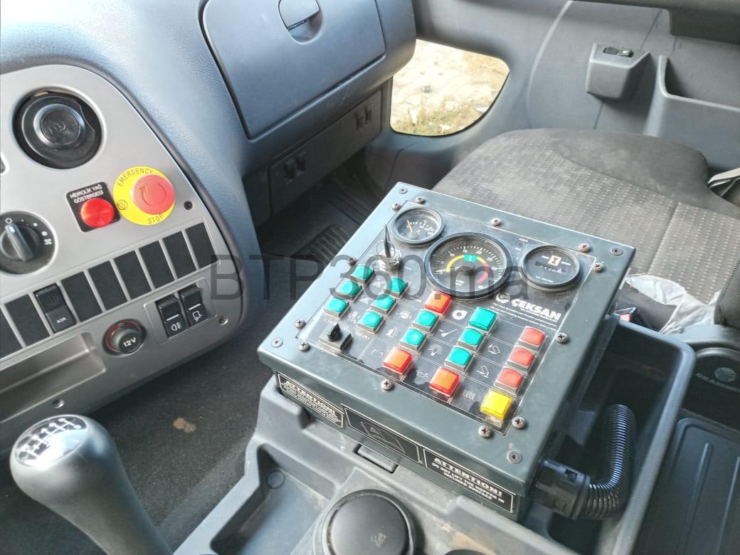 WhatsApp Image 2023-11-28 at 10.04.27 AM (1)