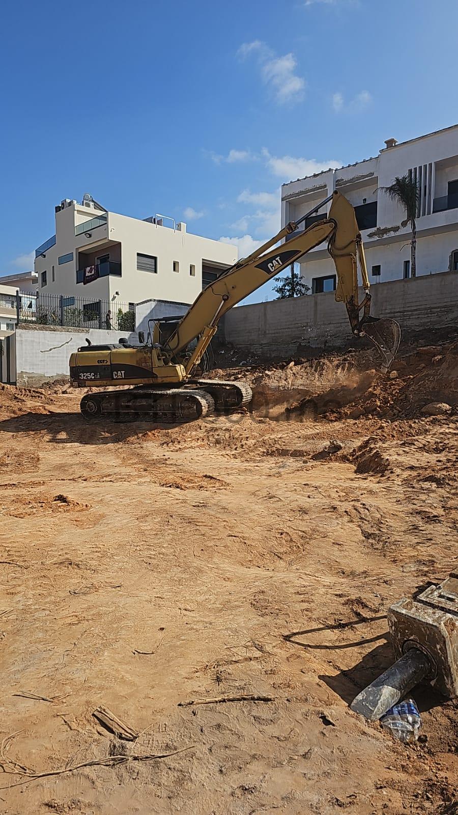 ce6ca640-60b2-4ea3-9ecf-2293e10b7ef3