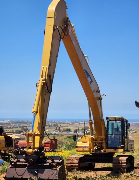 Pelle Caterpillar 325B (ZARAFA)