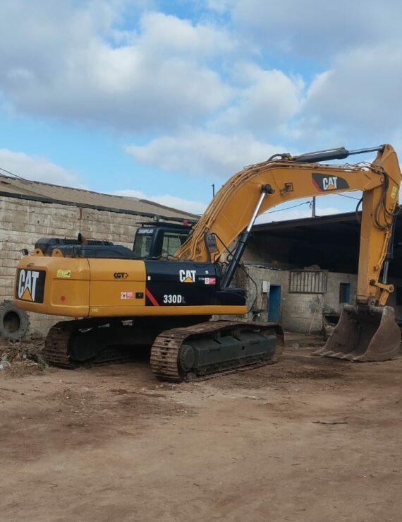 Loue pelle sur chenille,type cat 330D avec BRH 03T